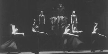 Background singers and dancers